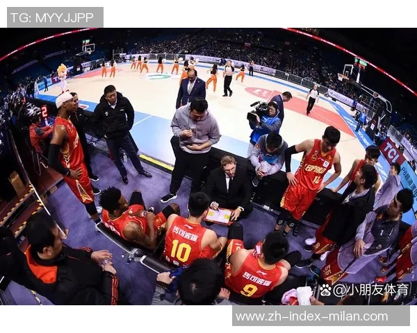 湖人队与尼克斯队激战正酣NBA赛季精彩对决引发球迷热议